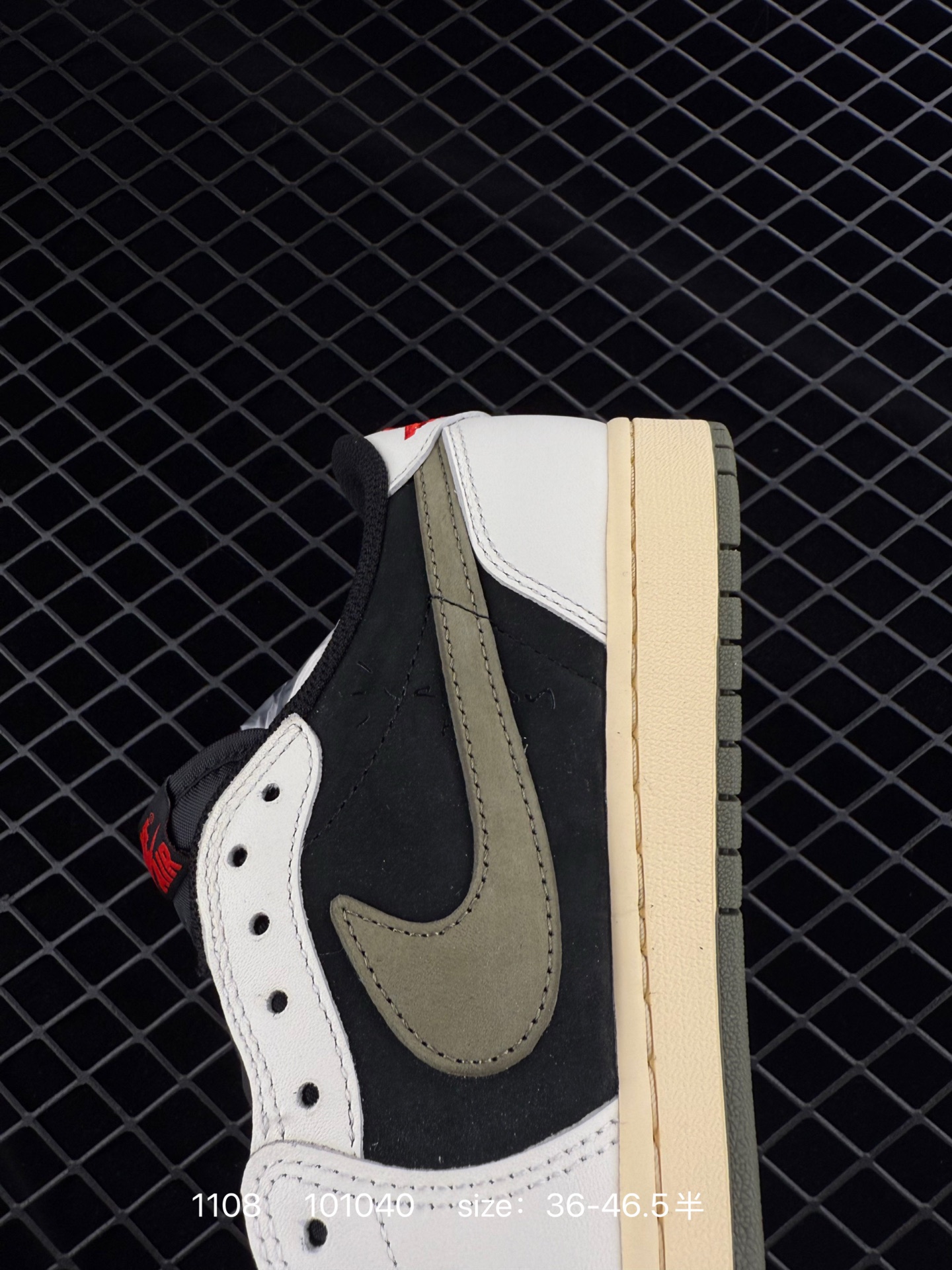 Travis Scott x Air Jordan 1 Low